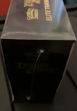Pokemon TCG: Crown Zenith Elite Trainer Box - 10 Packs 820650851476 - Image 3