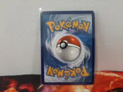 Pokemon TCG Pikachu V Vivid Voltage 043/185 Holo Ultra Rare - Image 2