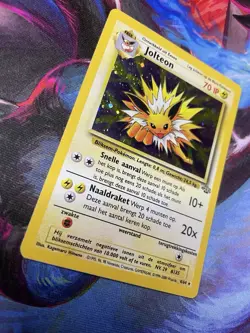 Rare Dutch Jolteon - Jungle Set 20/64 Holo LP/MP Pokemon Base Vintage Free S&H - Image 4