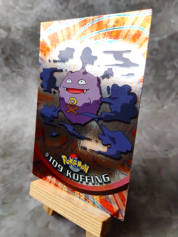 Koffing - Foil - Vintage 1999 1st Edition / Blue Label Topps Pokemon Card - Image 2