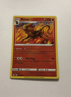 Pokemon Card Lost Origin Reverse Holographic Pyroar 029/196 NM - Image 1