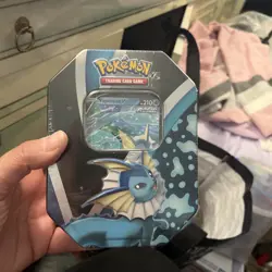 Pokemon TCG Eevee Evolutions Tin 2021 [ Vaporeon V ] NEW 820650809057 - Image 1