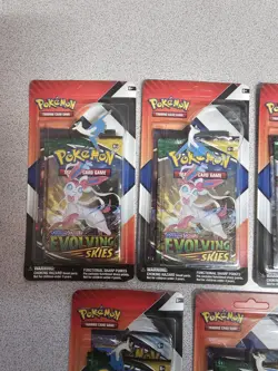 x5 Pokemon TCG Evolving Skies Chilling Reign 2 Pack Blister & Pin Set Sealed - Image 2