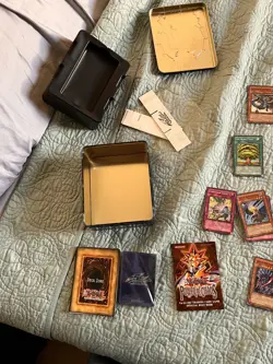 Yu-Gi-Oh! Mixed Lot Used 30+ Cards with God Cards Included - Image 4