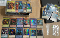 ✅ YuGiOh Karten Sammlung Gotterkarten Magier Rotaugiger Blauaugig + 1 Booster - Image 3