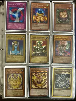 Yu-Gi-Oh! 2album mothern and vintage mix Total of 720 cards holos, Comments mix - Image 3