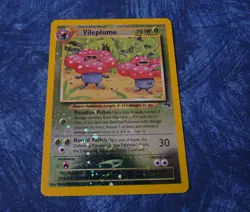 Pokemon TCG Vileplume 17/18 card Southern Islands reverse Holo with Swirl - Image 1