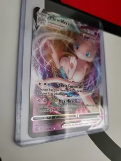 Pokemon TCG Mew VMAX 114/264 Swsh08: Fusion Strike Holo Ultra Rare - Image 4