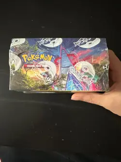 Pokemon Sword & Shield Evolving Skies Booster Box - Image 5