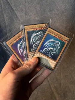 Yu-Gi-Oh! 3x Blue-Eyes White Dragon CT13-EN008 Original Artwork - Image 3