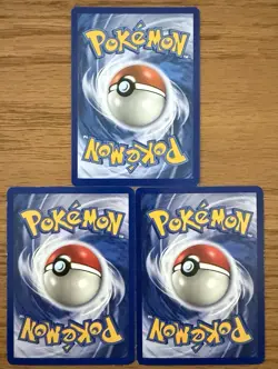 Pokemon TCG Lot x3 Vintage Pokemon Cards, Machamp, Drowzee, & Nidoqueen - Image 5