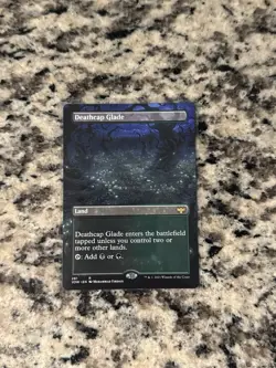 Deathcap Glade (Borderless) - Near Mint MTG Innistrad: Crimson Vow - Image 1