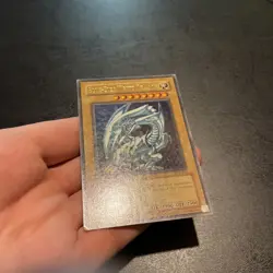 Blue-Eyes White Dragon SDK-001 Ultra Rare Unlimited LP/MP - Image 5