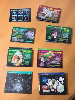 Weird & Wild Creatures Box Set 150+ Cards - Image 2