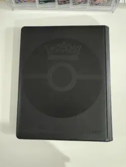 Ultra PRO 9 Pocket PRO-Binder 360 Card Capacity Pikachu (Used) - Image 3
