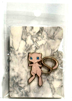 POKEMON MEW PROMO HIDDEN FATES ENAMEL COLLECTOR'S 2019 PIN NEW IN PACKAGE NICE - Image 2