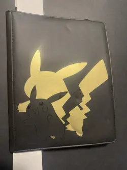 Pokemon Ultra-Pro Premium Binder Pikachu Black / Gold Leatherette 15%OFF - Image 1