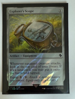 MTG: Explorer's Scope (Surge Foil) Commander: Final Fantasy Foil NM - Image 1
