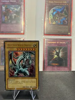 Yu-Gi-Oh! TCG Blue-Eyes White Dragon Legend of Blue Eyes White Dragon LOB-001 - Image 5