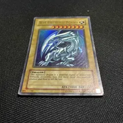 1996 Blue-Eyes White Dragon SDK-001 Holo Rare Heavily Played - Image 2