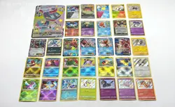 Lot of 32 Shiny Pokemon TCG Trading Cards (Vintage & Modern) - Image 1