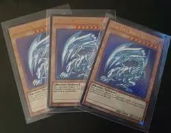 3x Blue-Eyes White Dragon LCKC-EN001 Ultra Rare Playset NM SDK ART YUGIOH! - Image 1