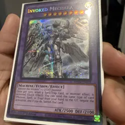 Yugioh MP24-EN059 Invoked Mechaba (Alternate Art) Prismatic Secret Rare - Image 3