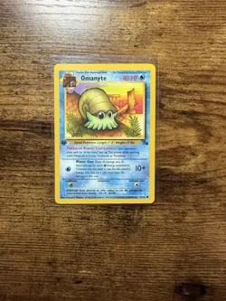 Pokemon TCG Omanyte Fossil 1st Edition Common Card 52/62 - Image 1