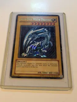 Blue-Eyes White Dragon SDK-001 Starter Deck: Kaiba-Unlimited Edition DMG - Image 1