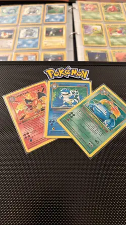 Charizard, Blastoise, Venusaur - Pokemon 1st Edition Base Set - Holo Artcards - Image 1