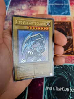 Yugioh Blue-Eyes White Dragon SDK-001 Ultra Unlimited Moderately Played c3/ - Image 3