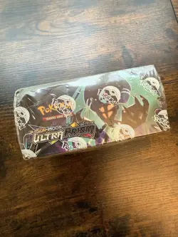 Pokemon Sun & Moon Ultra Prism Booster Box - Image 2