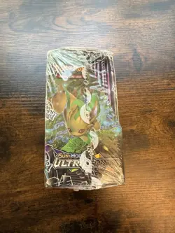 Pokemon Sun & Moon Ultra Prism Booster Box - Image 4