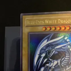 Yu-Gi-Oh! TCG Blue-Eyes White Dragon SDK-001 Ultra Rare Unlimited Edition - Image 2