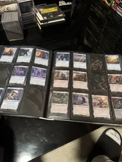 MTG Lord of the Rings Frodo 12 Pocket Binder Ultra Pro Magic The Gathering LOTR - Image 2