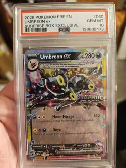 2025 POKEMON PRE EN SURPRISE BOX STAMPED PROMO #060 UMBREON EX PSA 10 - Image 1