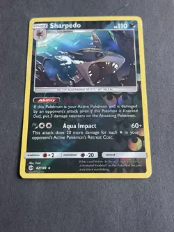 Sharpedo 82/149 Sun & Moon Base Set Reverse Holo Rare Pokemon #SMB - Image 1
