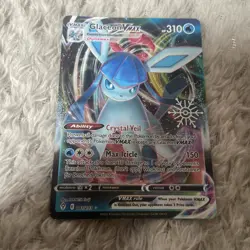 Pokemon TCG Glaceon VMAX Evolving Skies Card 041/203 Mint Condition - Image 1