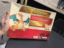 Pokemon TCG Generations Charizard-EX Red and Blue Collection Box - Image 3