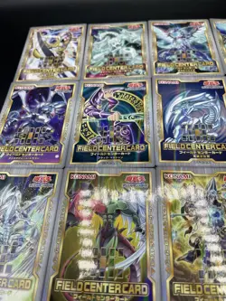 Yu-Gi-Oh! Field Center Card Set Blue-Eyes White Dragon Dark Magician Red Eyes - Image 4