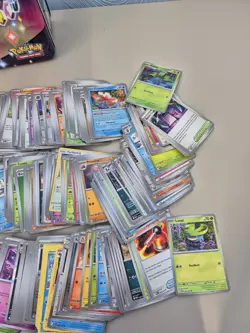 Pokemon TCG Bulk Bundle 440 Random Cards Job Lot + Surging Sparks Tin #11 - Image 5