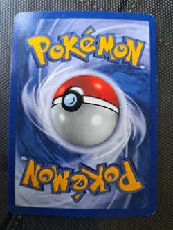 Pokemon TCG - Clefable Holo Expedition 7/165 with Swirl - Image 2