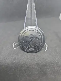 Pokemon Jumbo Coin - Pikachu Gold Rainbow Sparkle Holo - Image 2