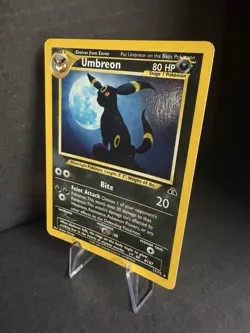 Pokemon TCG Umbreon Neo Discovery Holo 13/75 HOLO BLEED - Image 3