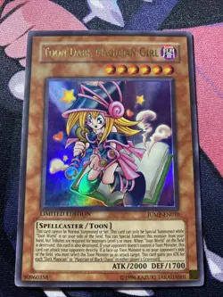 Toon Dark Magician Girl JUMP-EN010 Ultra Rare Limited Edition Yu-Gi-Oh LP - Image 1