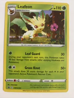 Pokemon TCG Leafeon SWSH Black Star Promos SWSH191 Holo Promo M/NM - Image 1