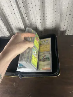 Pokemon Card Binder Collection-Pikachu 400 Card Binder full with Bulk 400 Cards - Image 5