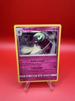 Gardevoir 141/214 Cosmos Holo Lost Thunder pokemon Tcg card game rare - Image 1