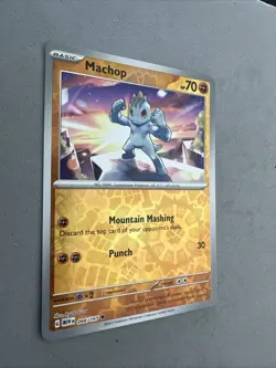 Pokemon TCG * Scarlet & Violet 151 * 066/165 Machop C * REVERSE HOLO * NM - Image 2