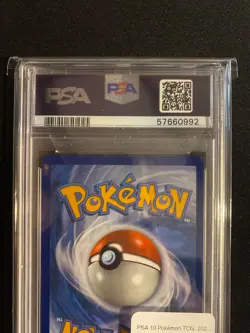 Pokemon PSA 10 GEM MT Charizard 025/185 Vivid Voltage Reverse Holo 2020 - Image 2